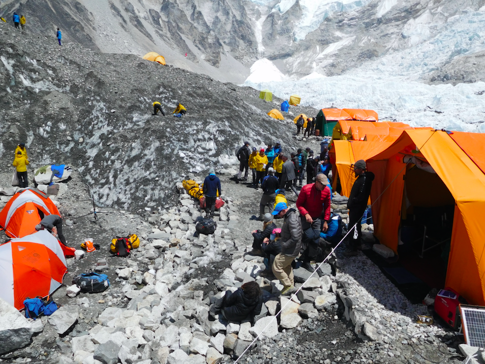 Trekkers and Climbers arrive to 2016 Mount Everest Base Camp!