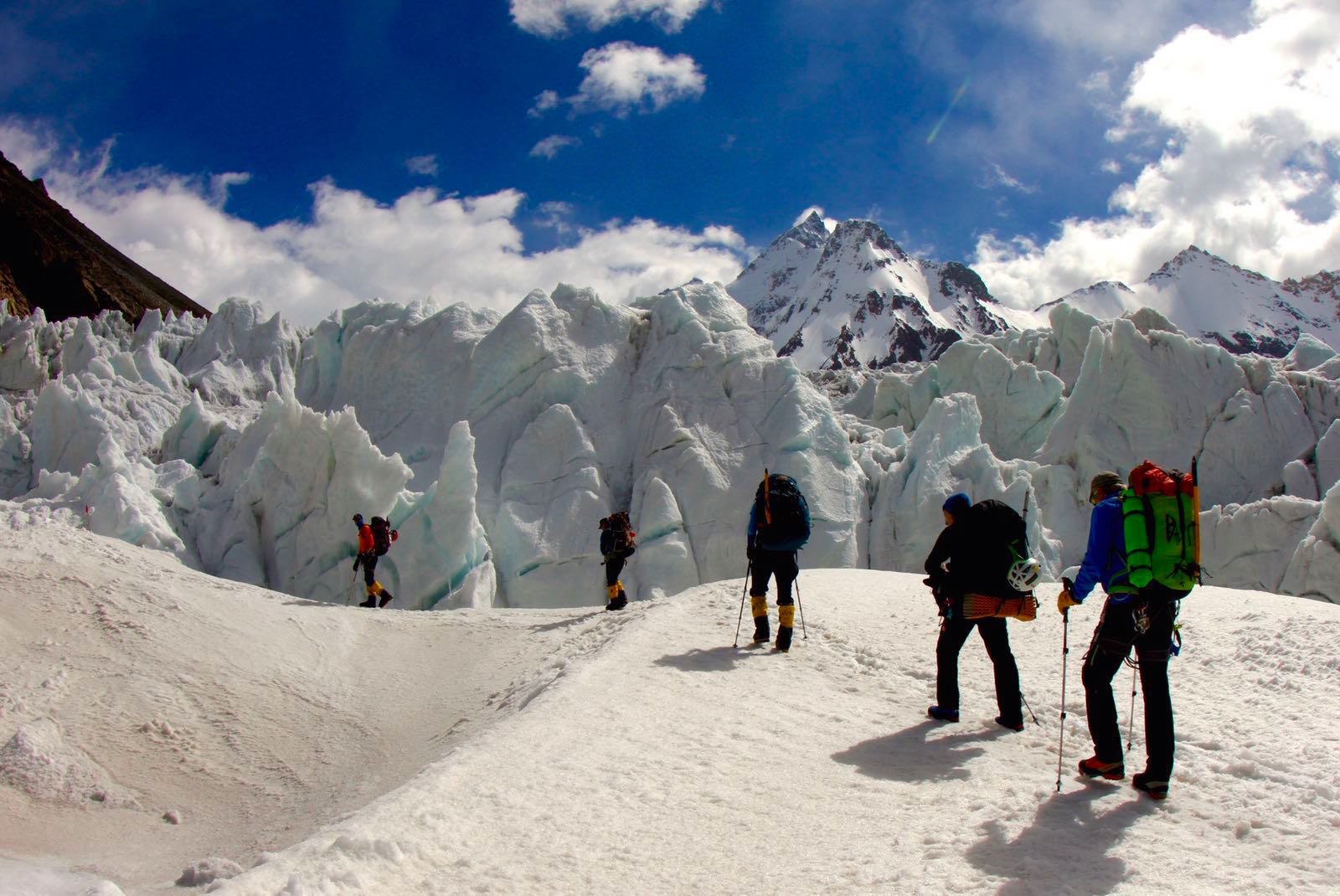 K2 climbing weather is excellent as team prepares for rotation