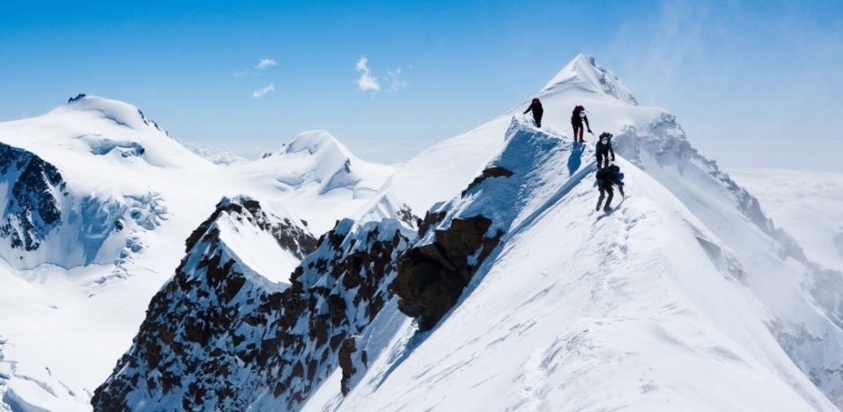 Launch our Mont Blanc climbing program in the French Alps