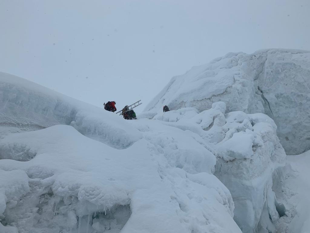 In the icefall near the halfway point
