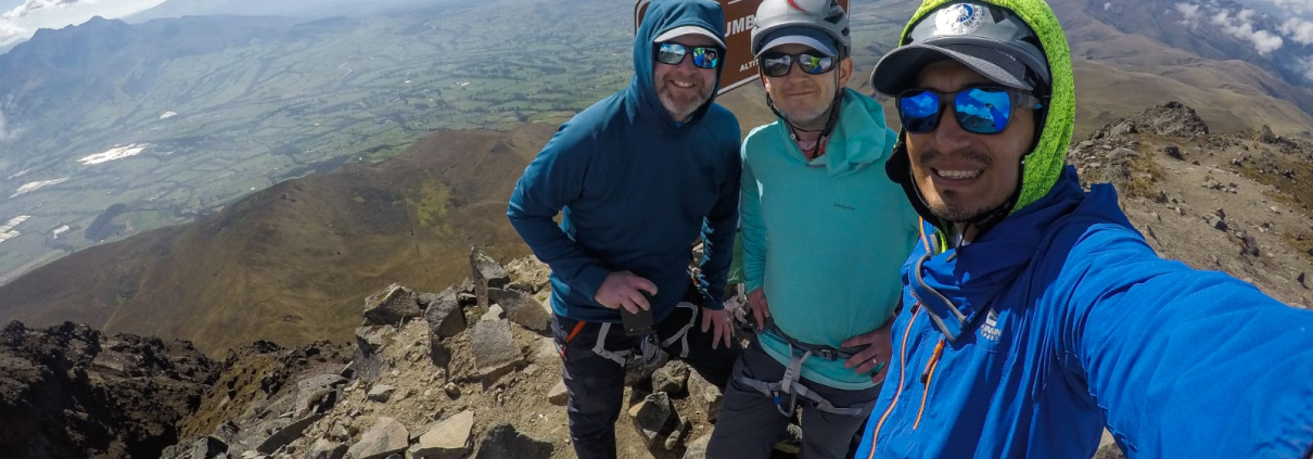 Climbers on the summit of Corazón