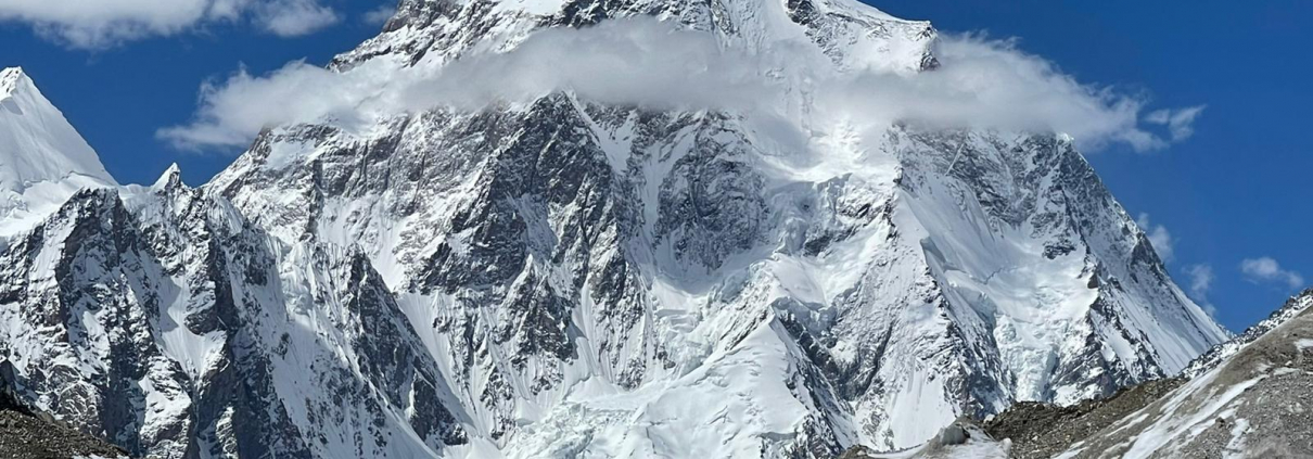 First views of K2 from Concordia