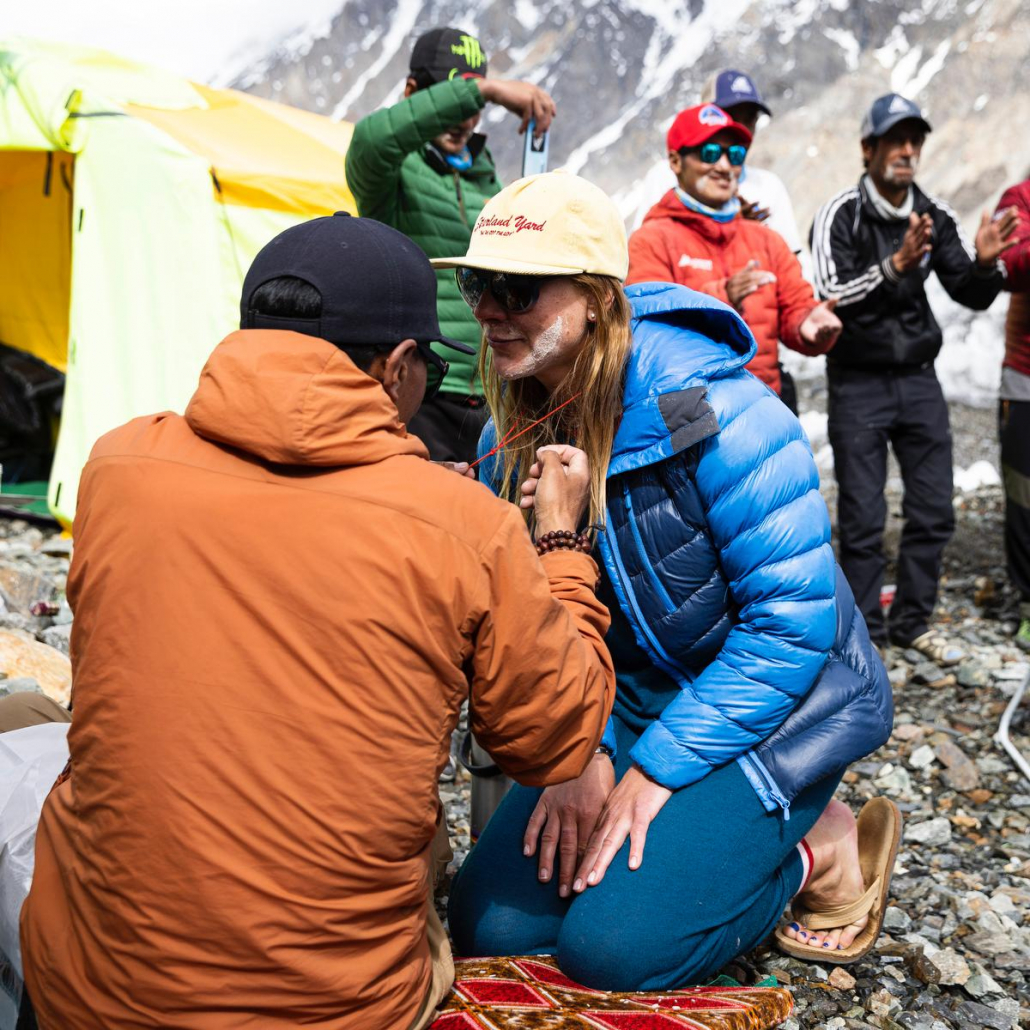 Climber, Krisli, receiving a blessing from Dorje Gyaljen Sherpa at today's puja (📸: @terray_s)