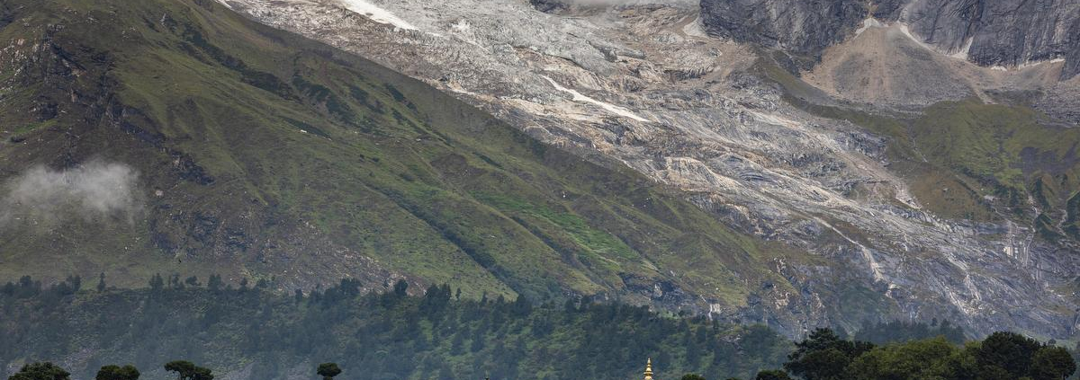 A Buddhist monastery above Samagaun, and below Manaslu. 📸: Terray Sylvester