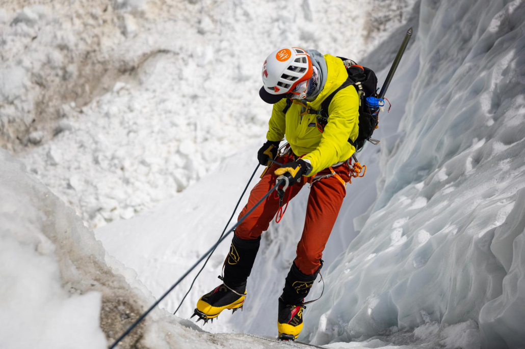 Climber, Rick Irvine, rappelling in the icefall. (Photo: Terray Sylvester)
