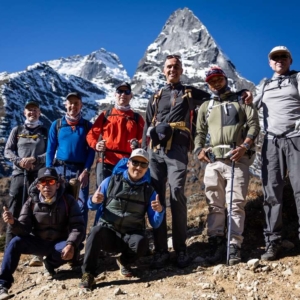 The team together earlier in the expedition (photo by Terray Sylvester)