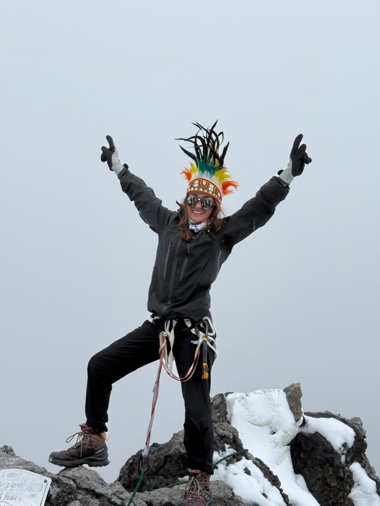 Fatima on the summit!