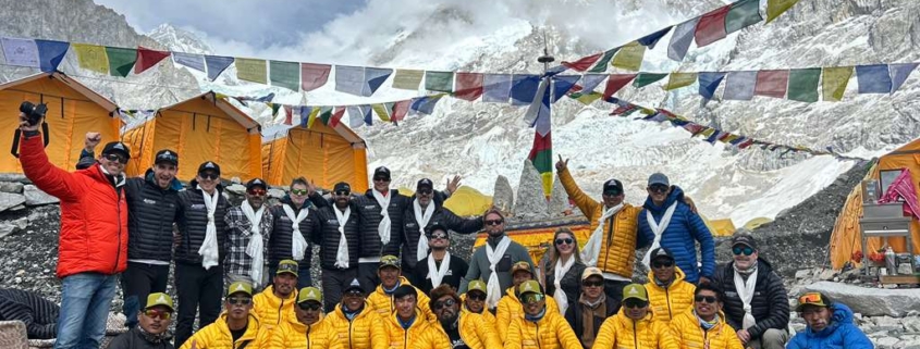 The team together earlier in the expedition.