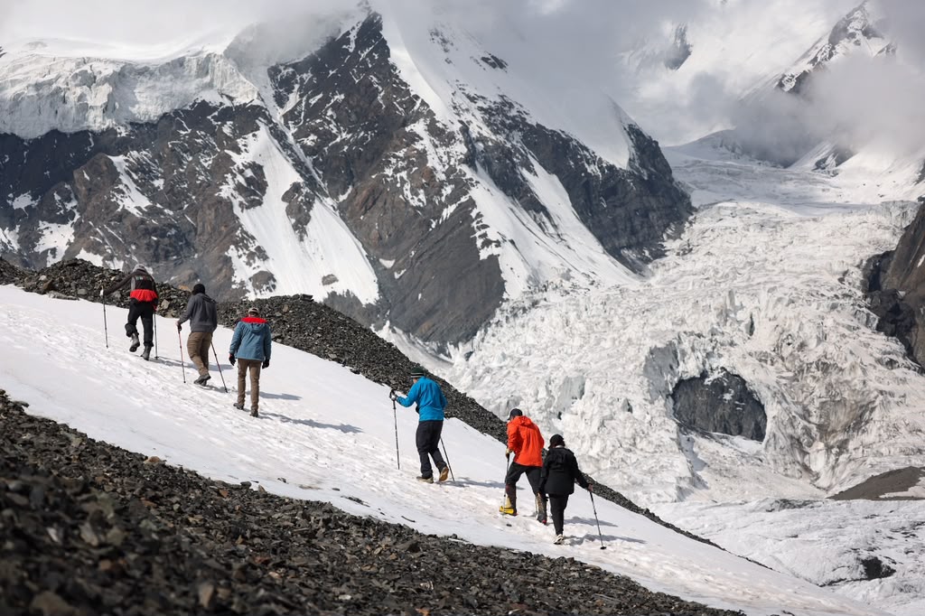 Hiking just above Advance Base Camp. (Photo by Terray Sylvester)