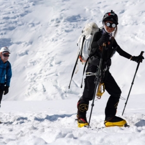 Our climbers Bruce and Fatima approaching 6000 meters (photo by Terray Sylvester)