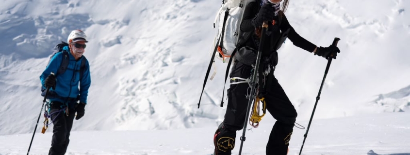 Our climbers Bruce and Fatima approaching 6000 meters (photo by Terray Sylvester)