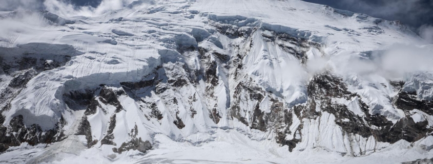 Clear skies over Manaslu (photo by Terray Sylvester)